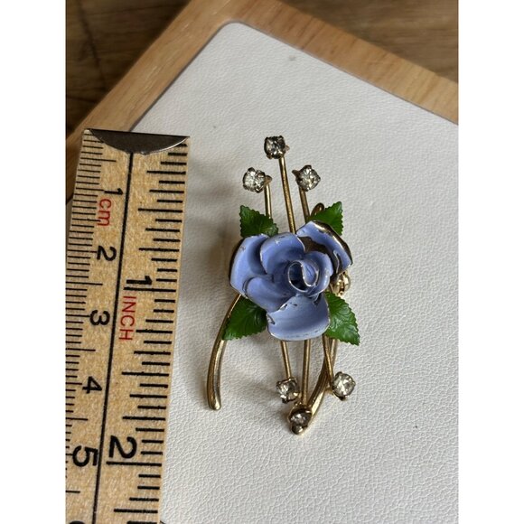Vintage Enamel Blue Rose Brooch With Rhinestones & Gold-Tone Metal Floral Design - Picture 5 of 6
